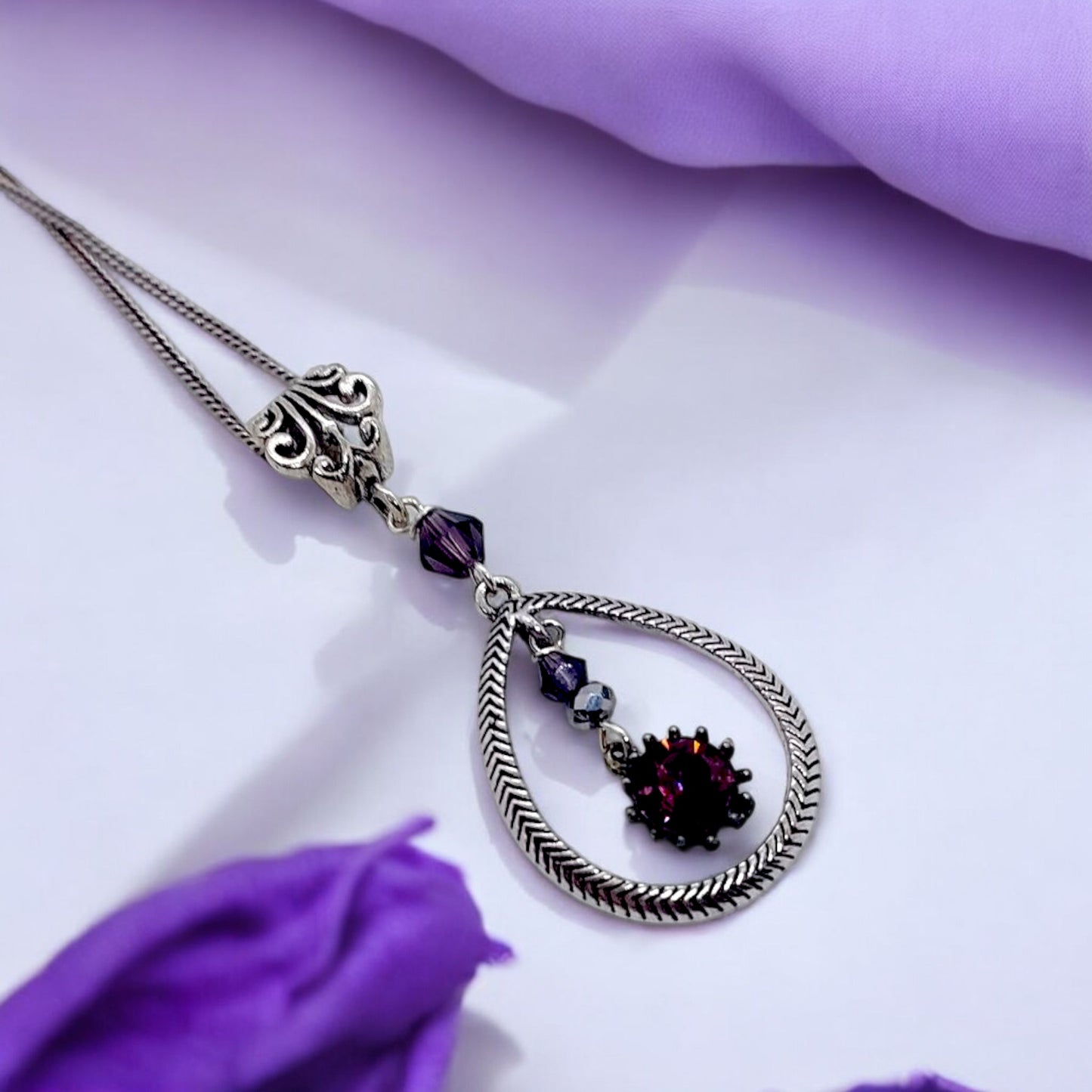 Refreshed Glam Pendant