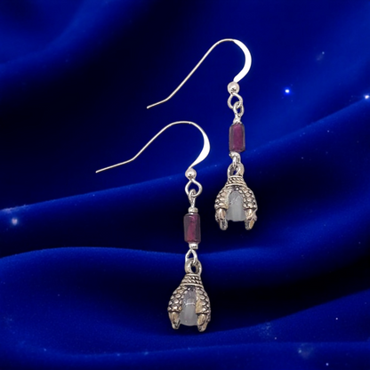 Saphira Dragon Claw Earrings